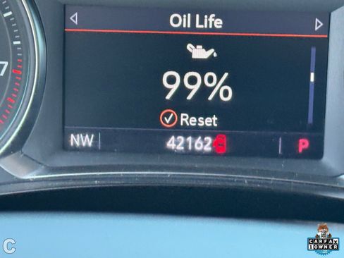 Used 2023 Chevrolet Traverse LT image 29