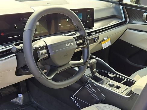 New 2026 Kia Sorento EX FWD image 16