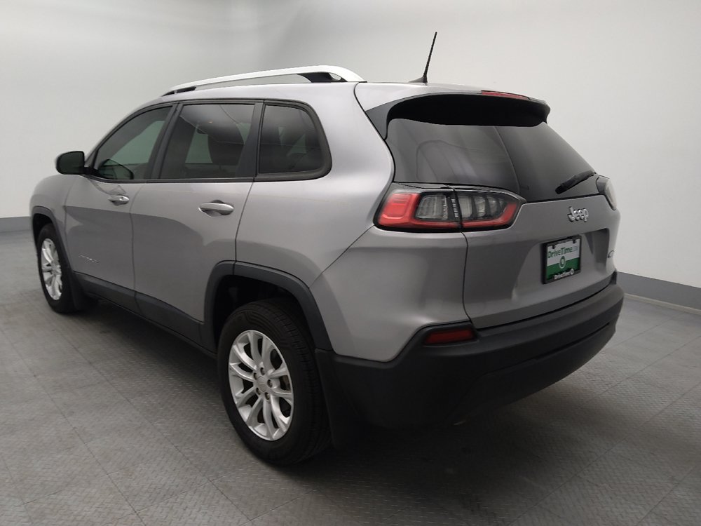 Used 2020 Jeep Cherokee Latitude FWD image 5