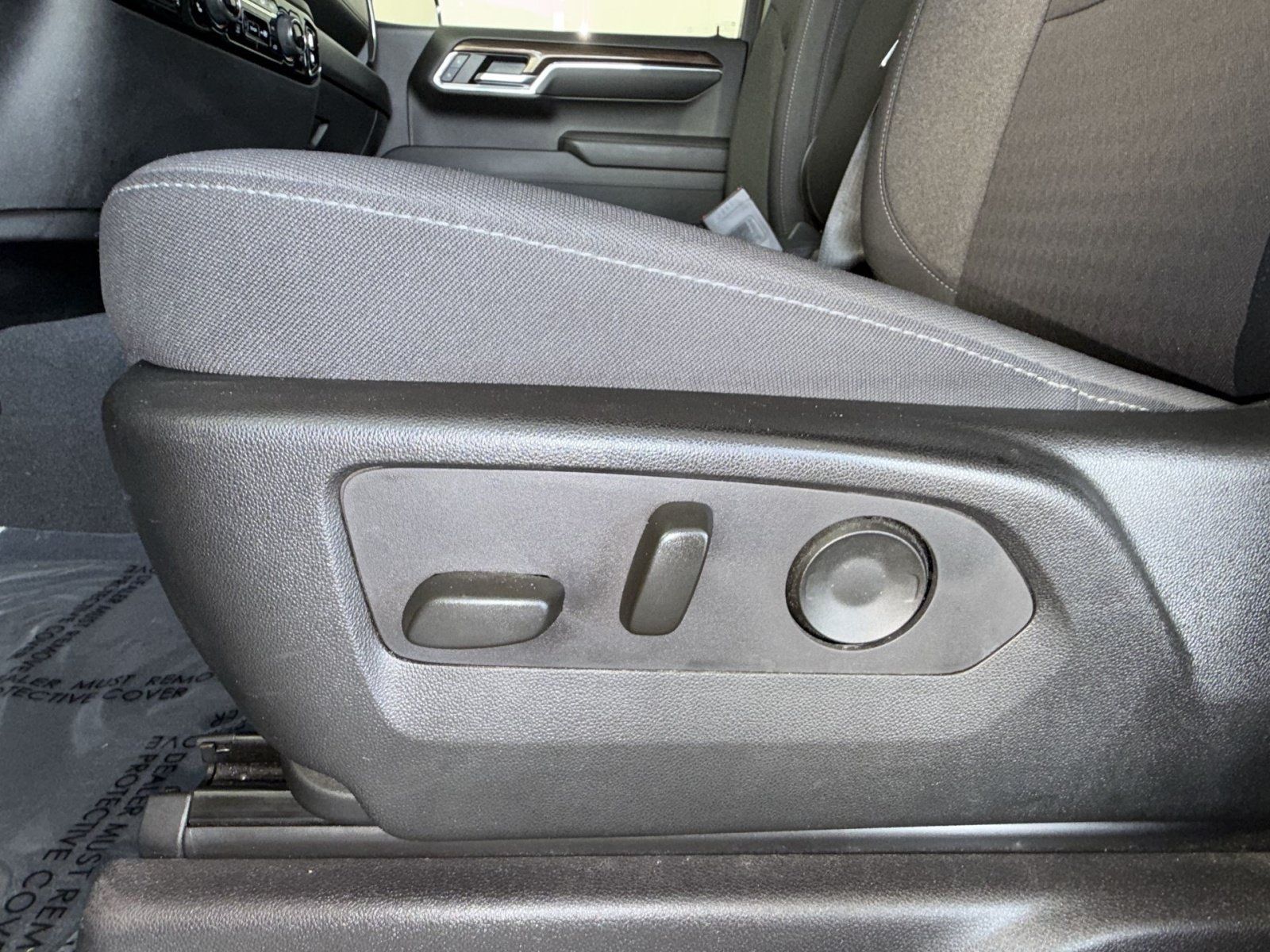Used 2024 Chevrolet Silverado 1500 RST AWD/4WD image 14