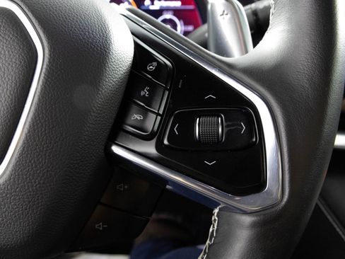 Used 2020 Chevrolet Corvette Stingray Preferred Cpe w/ 2LT Preferred Equipment Group RWD image 27