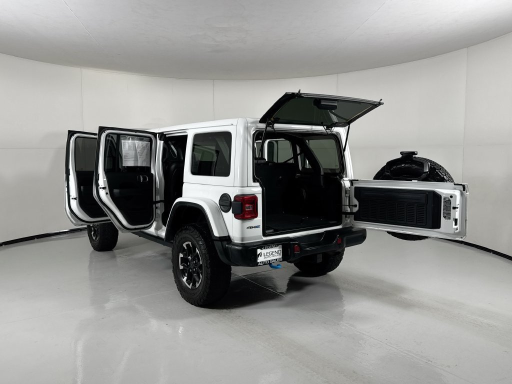 Used 2024 Jeep Wrangler Unlimited Rubicon 4xe AWD/4WD image 28
