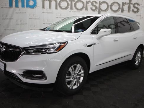 Used 2019 Buick Enclave Essence image 1