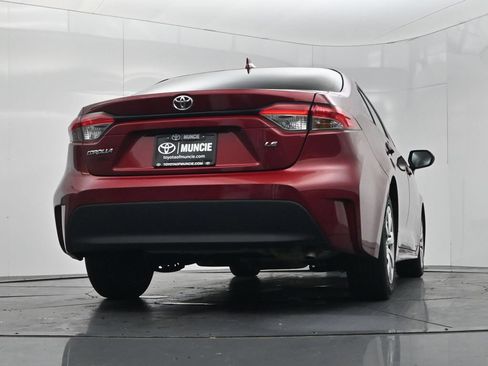 Used 2024 Toyota Corolla LE FWD image 43