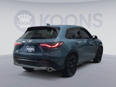 Used 2023 Honda HR-V Sport image 11
