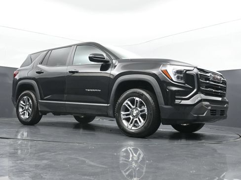 Used 2026 GMC Terrain Elevation FWD image 41