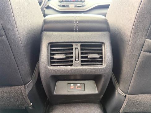 Used 2020 Nissan Altima 2.0 Platinum FWD image 23