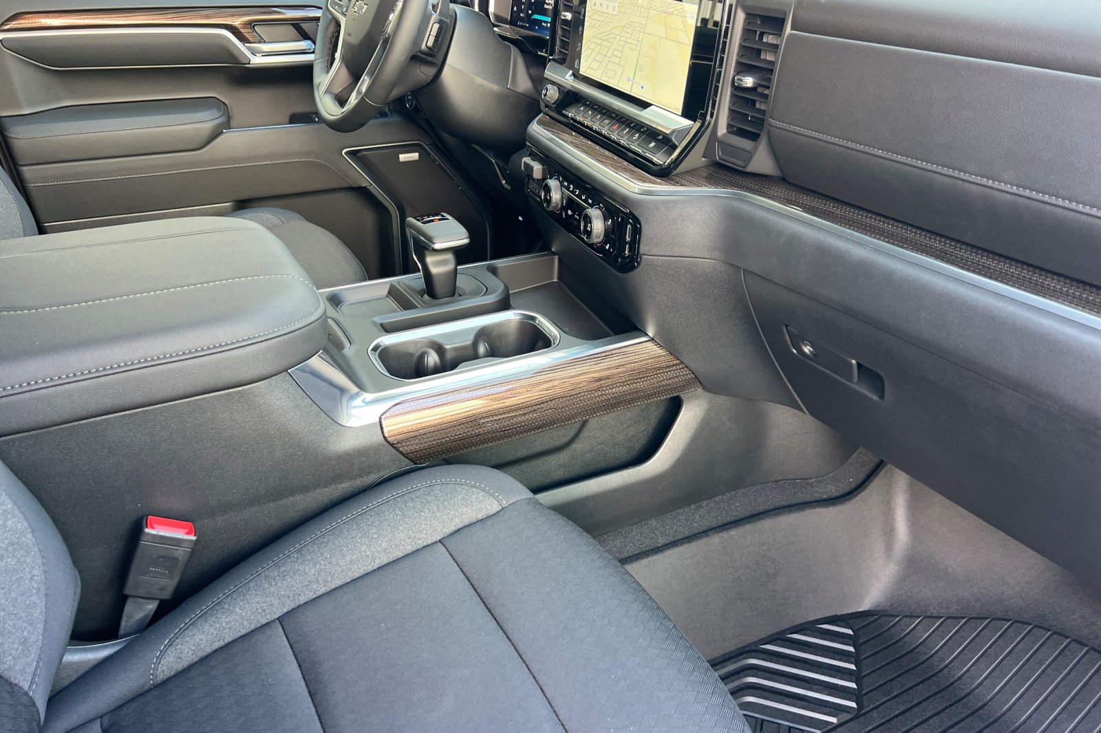 New 2026 Chevrolet Silverado 1500 RST AWD/4WD image 17