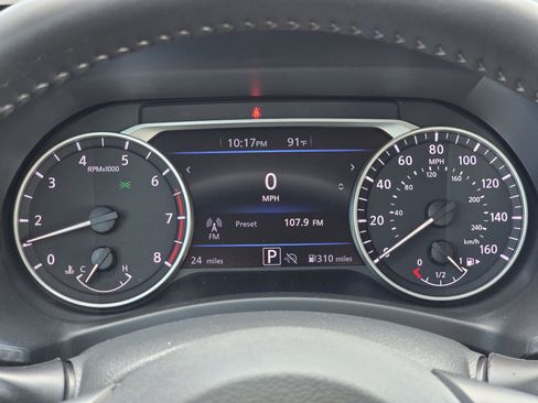 Used 2025 Nissan Sentra SV w/ SV Premium Package FWD image 25