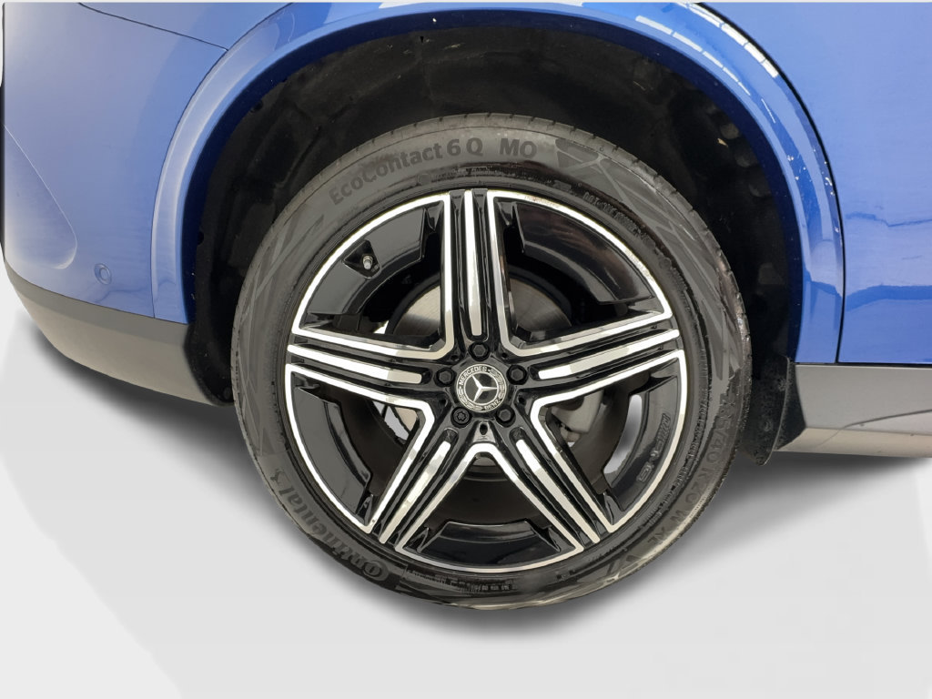Used 2023 Mercedes-Benz GLC 300 w/ AMG Line image 13