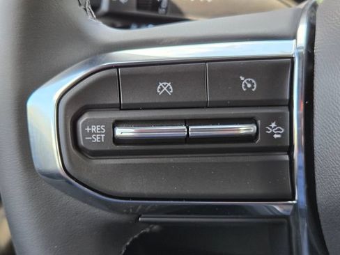 New 2026 GMC Canyon Elevation w/ Convenience Package RWD image 25