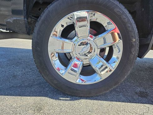 Used 2018 Chevrolet Silverado 1500 LTZ w/ Sport Package image 7
