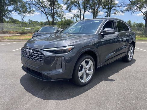 New 2025 Audi Q5 Premium Plus image 3