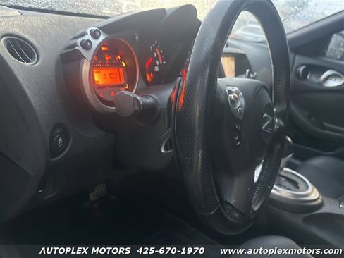 Used 2011 Nissan 370Z Touring w/ Sport Pkg image 11