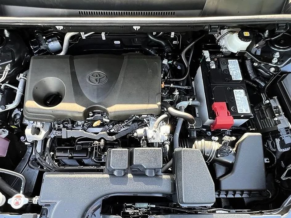 Used 2024 Toyota RAV4 XLE Premium FWD image 42