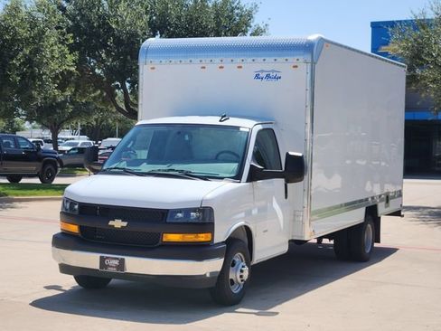 New 2026 Chevrolet Express 3500 w/ Power Convenience Package RWD image 10
