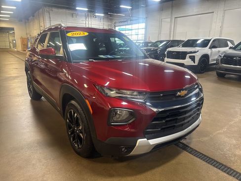 Used 2023 Chevrolet TrailBlazer LT image 4