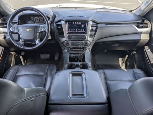 Used 2018 Chevrolet Suburban LT AWD/4WD image 18