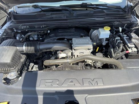 Used 2023 RAM 1500 Big Horn AWD/4WD image 9