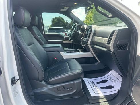 Used 2022 Ford F350 Lariat w/ Tremor Off-Road Package AWD/4WD image 7