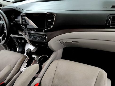 Used 2019 Honda Pilot EX image 16