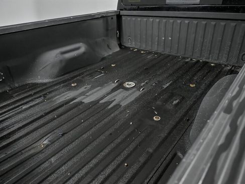 Used 2016 Ford F250 Platinum w/ FX4 Off-Road Package image 12