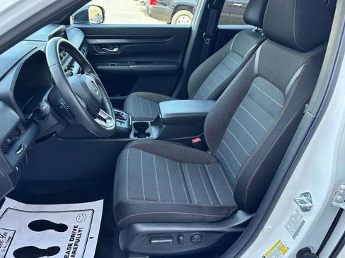 Used 2023 Honda CR-V Sport image 4