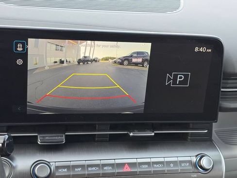 Used 2024 Hyundai Kona SEL AWD/4WD image 16