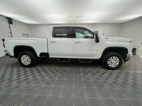 Used 2021 Chevrolet Silverado 2500 LTZ w/ LTZ Plus Package image 12