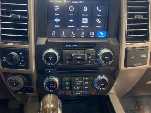 Used 2018 Ford F150 King Ranch w/ Equipment Group 601A Luxury image 36