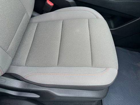 Used 2025 Chevrolet Traverse LT AWD/4WD image 33