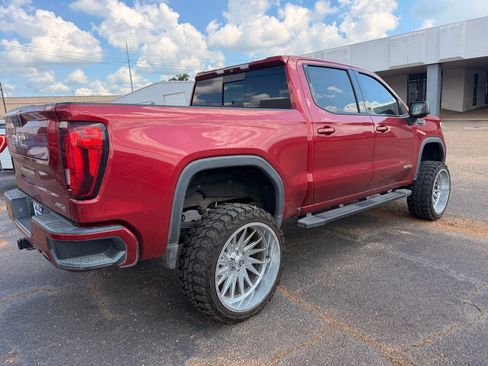 Used 2019 GMC Sierra 1500 AT4 w/ AT4 Premium Package AWD/4WD image 4