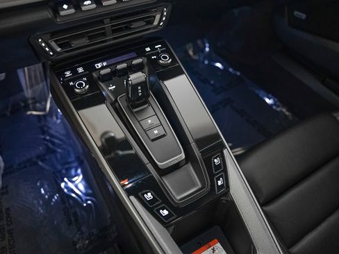 Certified 2020 Porsche 911 Carrera S w/ Sport Package image 20