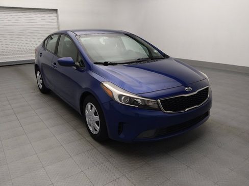 Used 2017 Kia Forte LX FWD image 13