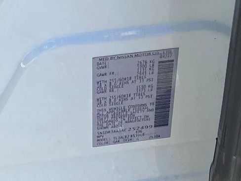 Used 2022 Nissan Pathfinder S image 29