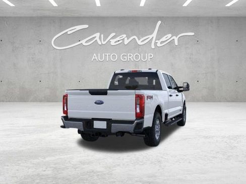 New 2026 Ford F250 XLT w/ FX4 Off-Road Package image 8