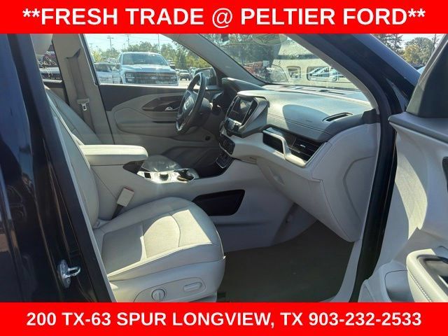 Used 2020 GMC Terrain Denali w/ Denali Premium Package FWD image 16