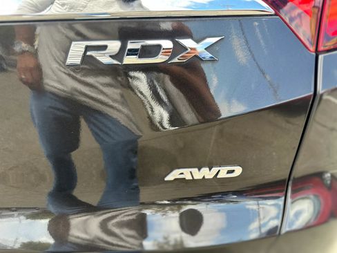 Used 2017 Acura RDX w/ Advance Package AWD/4WD image 9