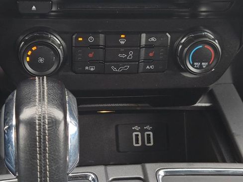 Used 2016 Ford F150 XLT w/ Equipment Group 302A Luxury image 22