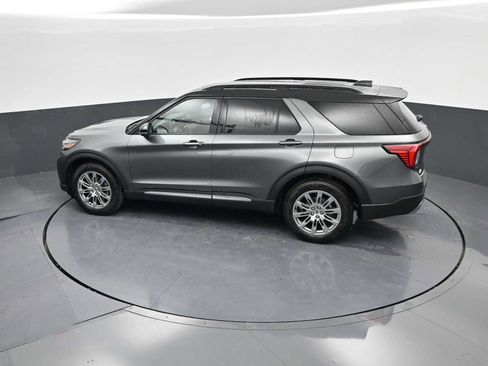 New 2026 Ford Explorer Platinum image 53