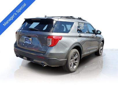 Certified 2023 Ford Explorer XLT w/ Equipment Group 202A