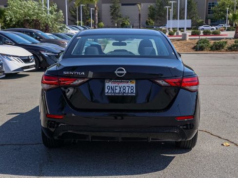 Used 2024 Nissan Sentra S FWD image 5