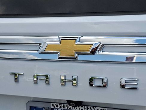 Used 2022 Chevrolet Tahoe LT w/ Luxury Package AWD/4WD image 29