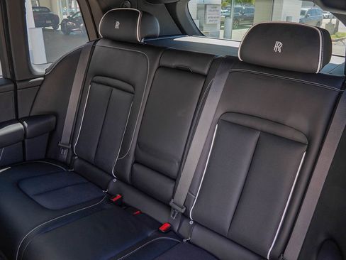 New 2026 Rolls-Royce Cullinan image 45