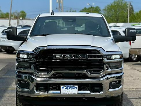 Used 2026 RAM 2500 Big Horn AWD/4WD image 6