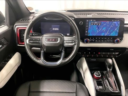 Used 2024 GMC Canyon AT4X image 17