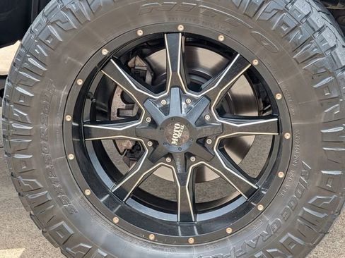 Used 2021 RAM 2500 Laramie AWD/4WD image 12