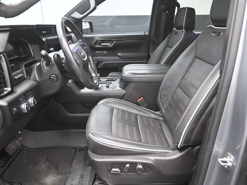 Used 2023 GMC Sierra 1500 AT4X image 18