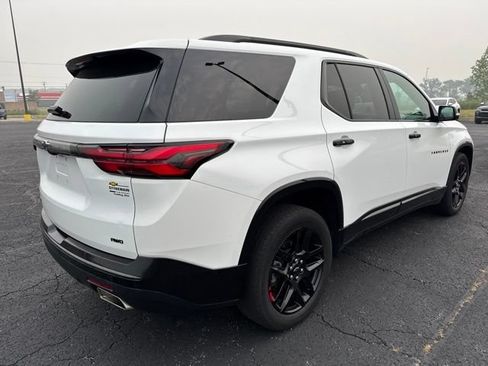 Used 2023 Chevrolet Traverse Premier w/ Redline Edition AWD/4WD image 4