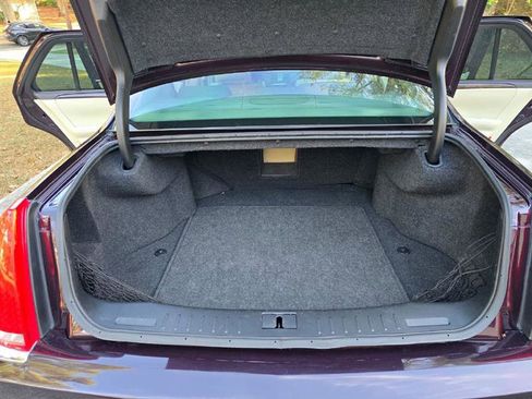 Used 2008 Cadillac DTS Luxury II image 26